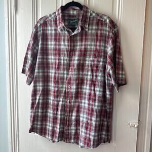 Woolrich Shirt Mens Large Red Plaid Pocketed Button Up Short Sleeve Collared Top